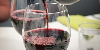 Rødvin i glas